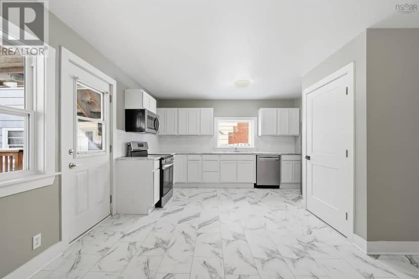 56 Whitman Court — photo 13 of 40