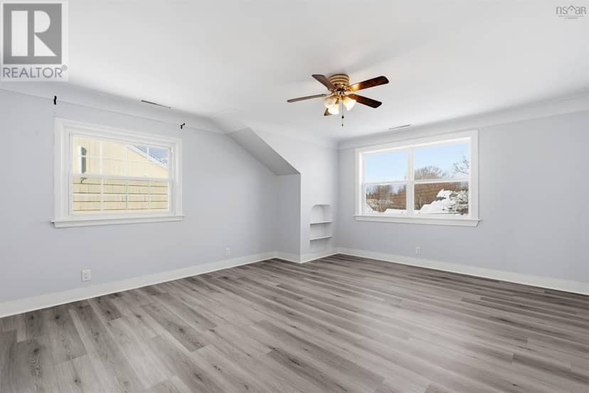 56 Whitman Court — photo 19 of 40