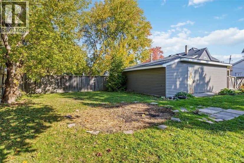 257 VIDAL STREET South — photo 28 of 32