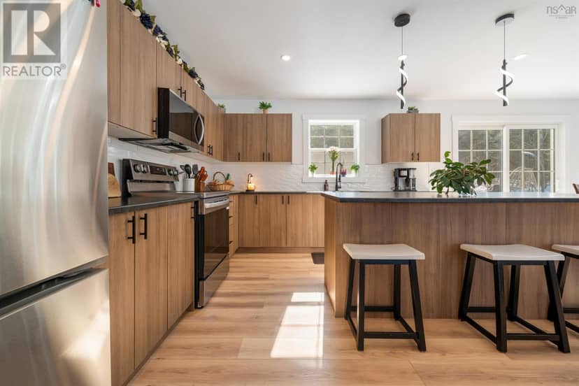 420 Lays Lake Road — photo 8 of 36