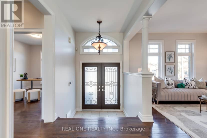 1426 Redwing Court, Oakville, photo 3