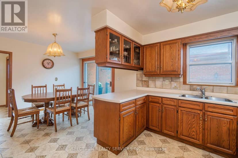 37 Jocada Road — photo 12 of 40