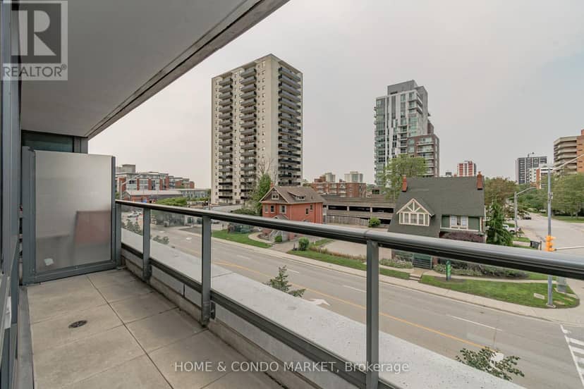 315 - 1 Hurontario Street — photo 24 of 35