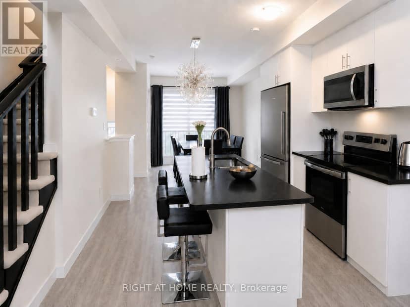 15 - 590 North Service Road, Hamilton, photo 3