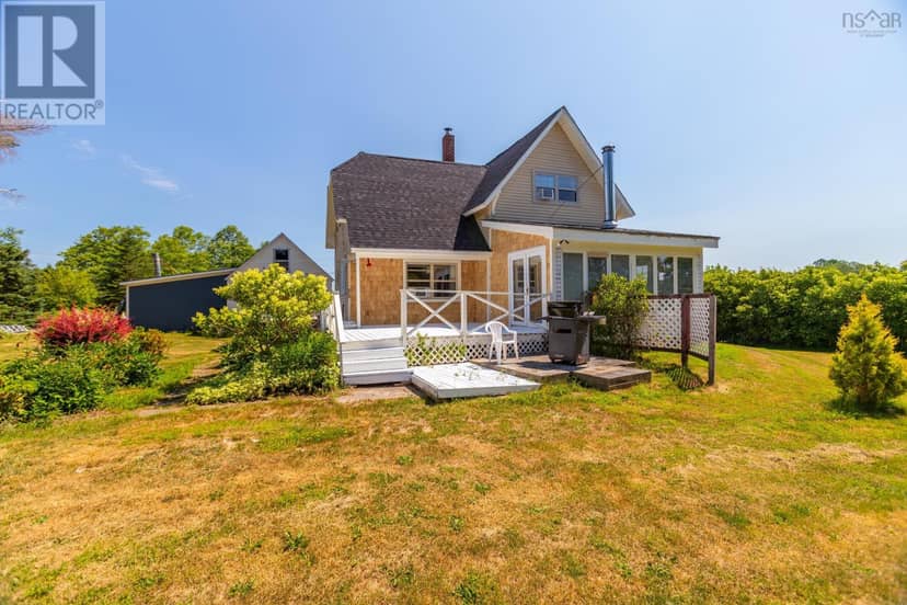 3327 Clementsvale Road — photo 1 of 40