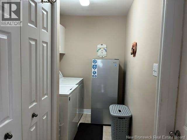 12 Caitlin Court — photo 14 of 18