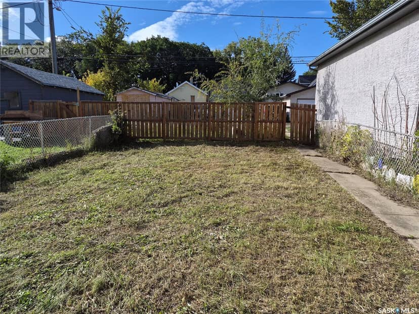 1818 Ottawa STREET — photo 21 of 22