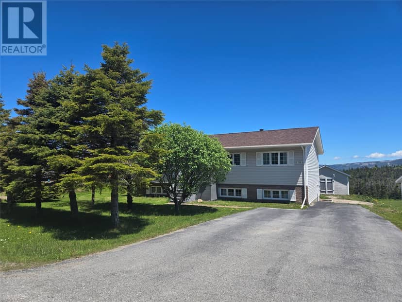 178 Main Road — photo 1 of 39