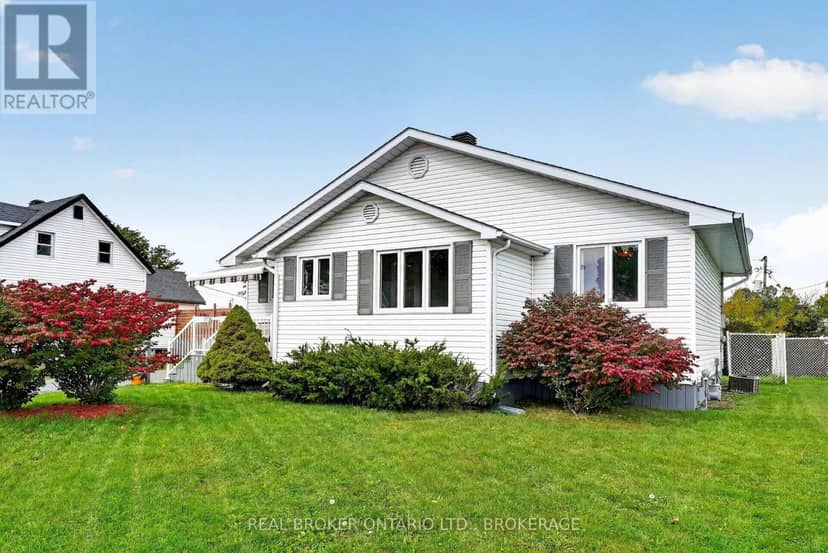 18 Frost Avenue, South Stormont, photo 2