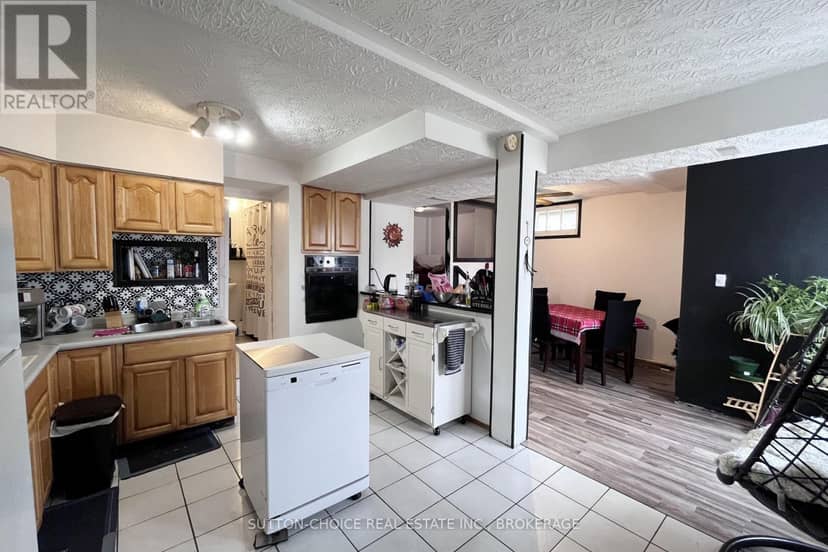 19 Cedar Street — photo 4 of 40