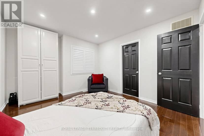 2549 Snow Knight Drive — photo 32 of 40