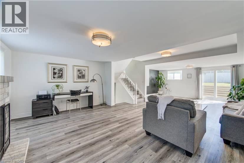 102 ALLEN Street — photo 31 of 40