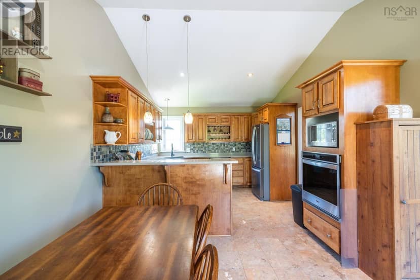 784 Onslow Mountain Road — photo 16 of 40