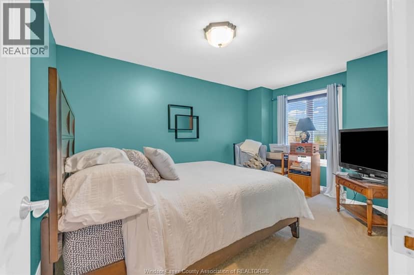 307 Golfview Drive — photo 19 of 33