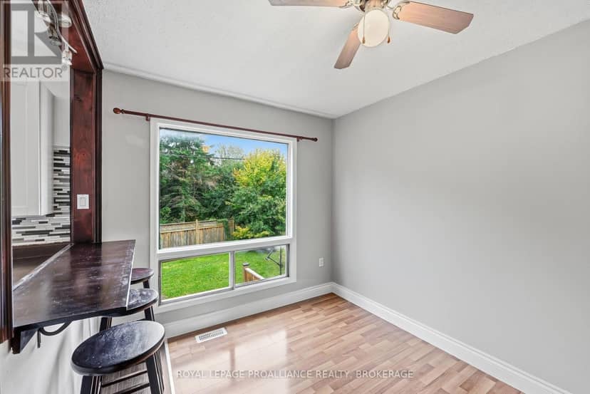 973 Oakview Avenue — photo 15 of 28