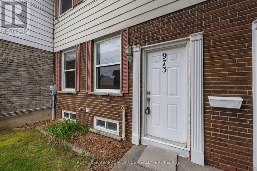 973 Oakview Avenue — photo 4 of 28