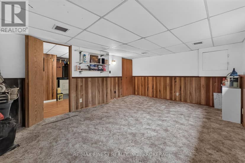 525 Whites Road — photo 17 of 26