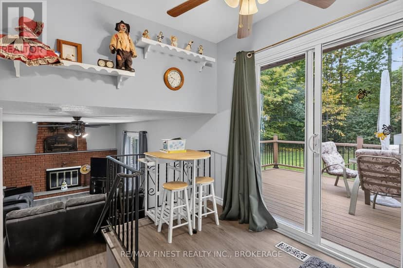 525 Whites Road — photo 9 of 26