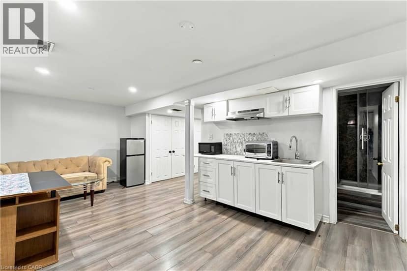899 STONE CHURCH Road E Unit# 4 — photo 23 of 28