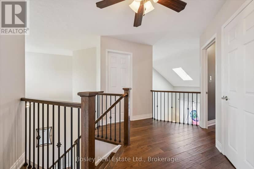 26 Glengarry Road — photo 16 of 40