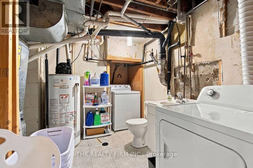 211 Highbury Avenue N — photo 38 of 40
