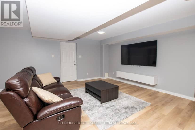 4125 Masterson Circle — photo 38 of 40