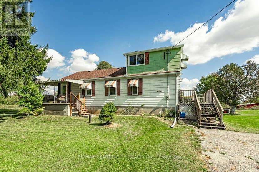 4526 Wonderland Road S, London South, photo 3