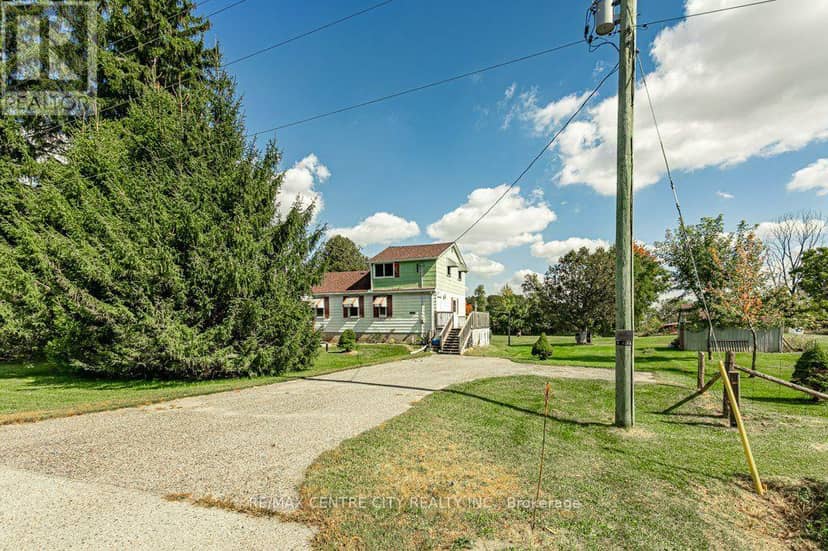 4526 Wonderland Road S, London South, photo 4