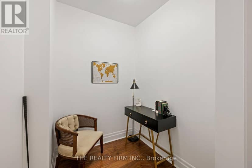 1303 - 240 Villagewalk Boulevard — photo 23 of 40