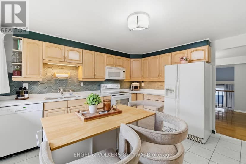 18 - 2 Bertona Street — photo 18 of 40