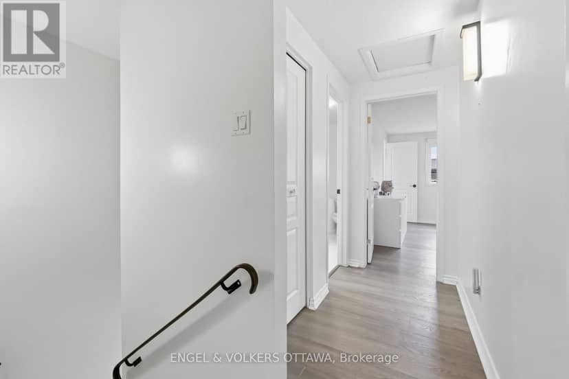 18 - 2 Bertona Street — photo 24 of 40
