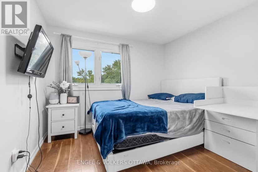 18 - 2 Bertona Street — photo 28 of 40