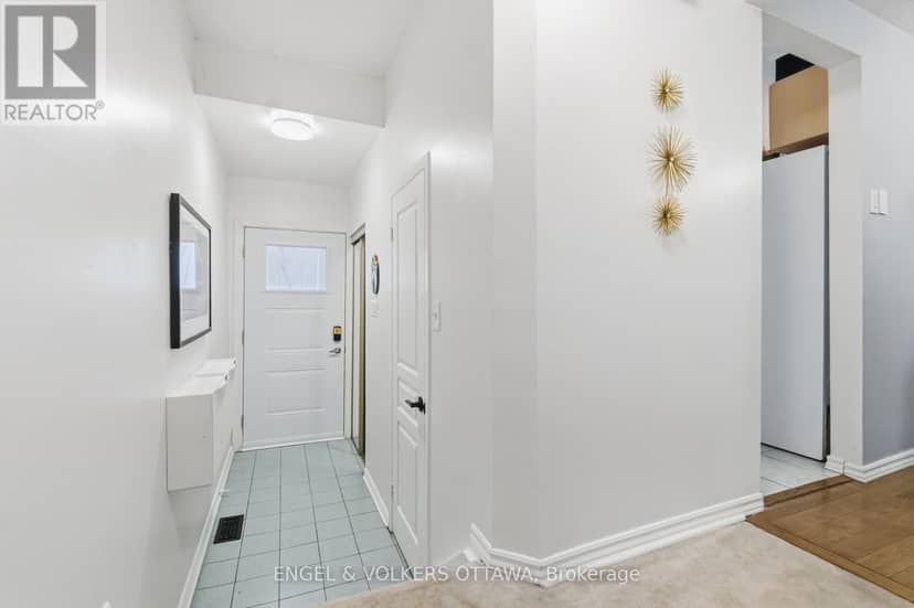 18 - 2 Bertona Street, Ottawa, photo 6