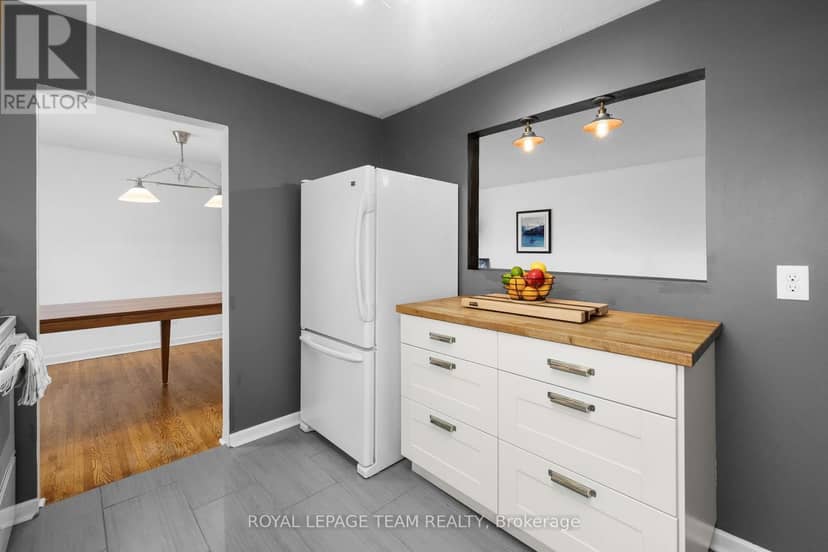 40 Woodmount Crescent, Ottawa, photo 6