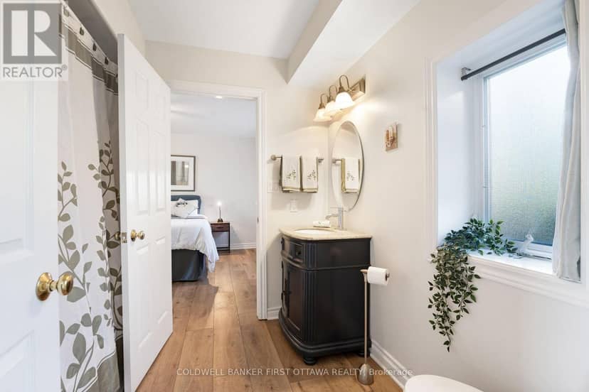 165 Rideau Street — photo 16 of 28