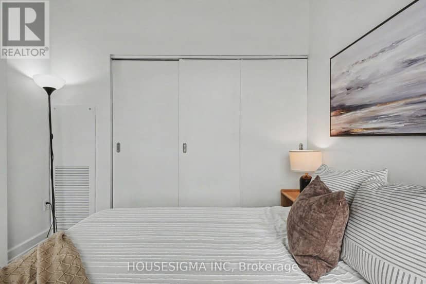 505 - 383 Cumberland Street — photo 13 of 31