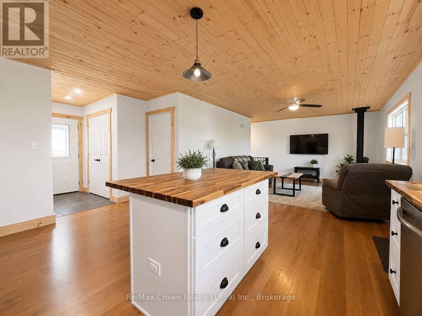 771 Limberlost Point Road — photo 10 of 40