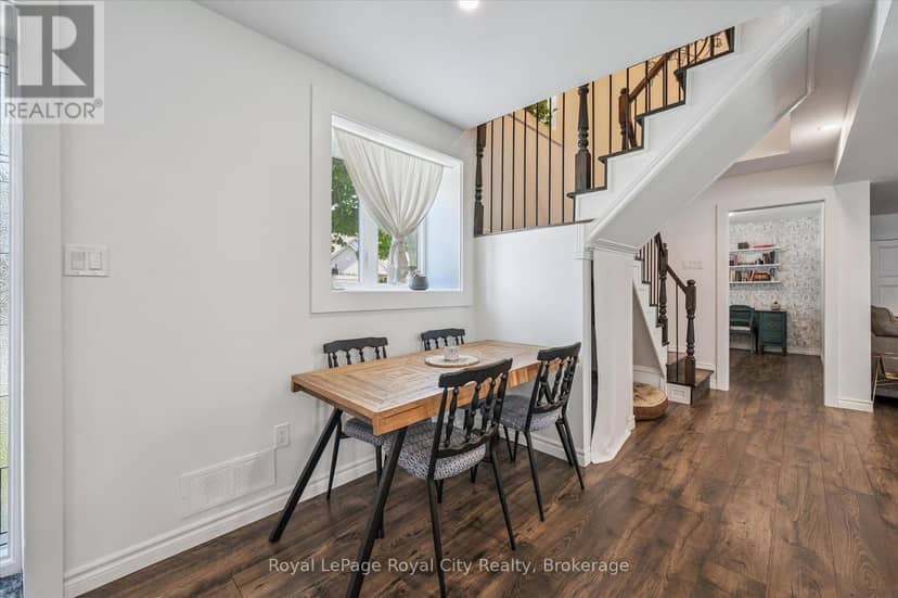 470 Perth Street — photo 13 of 39
