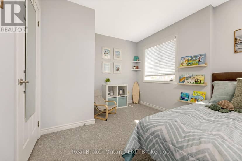 22 Atto Drive — photo 25 of 40
