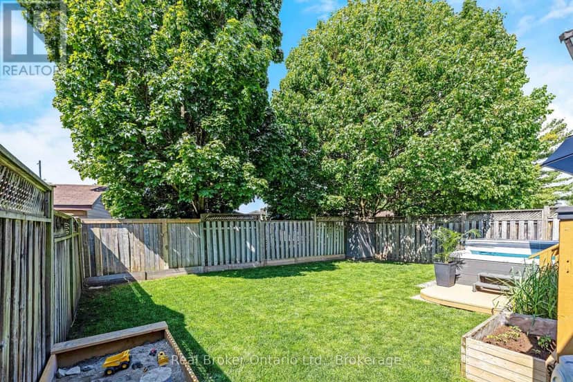 22 Atto Drive — photo 38 of 40