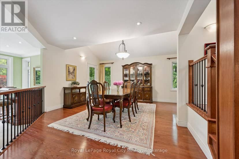 135 Hume Road — photo 12 of 40