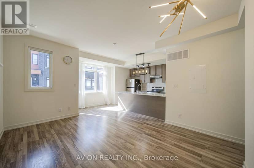 83 - 370 Red Maple Road, Richmond Hill, photo 5