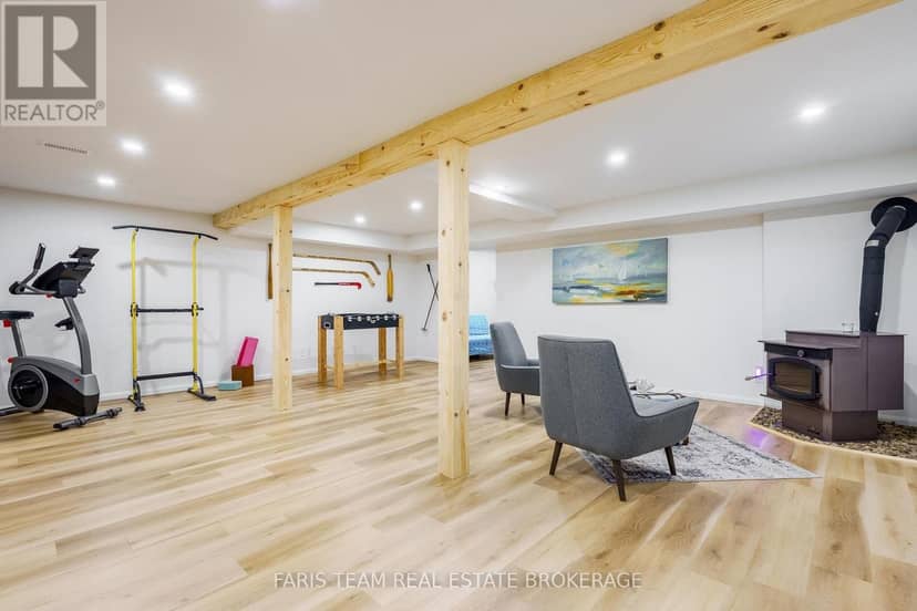 21 Slalom Drive — photo 14 of 26