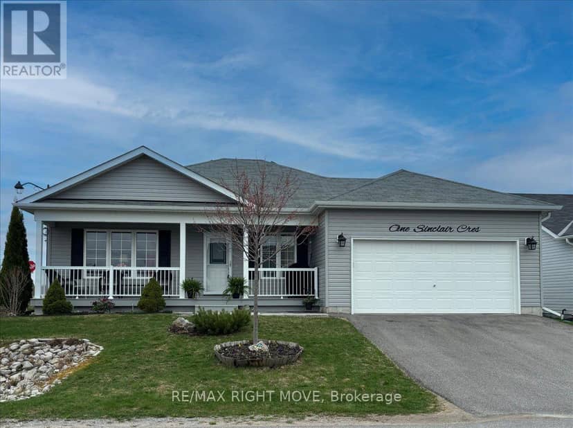 1 Sinclair Crescent — photo 1 of 31