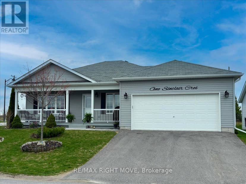 1 Sinclair Crescent — photo 29 of 31