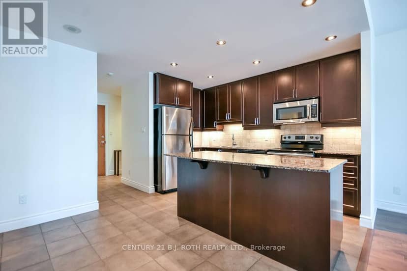 1505 - 37 Ellen Street — photo 8 of 32