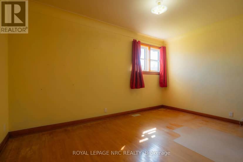 56 Lyons Avenue — photo 24 of 33