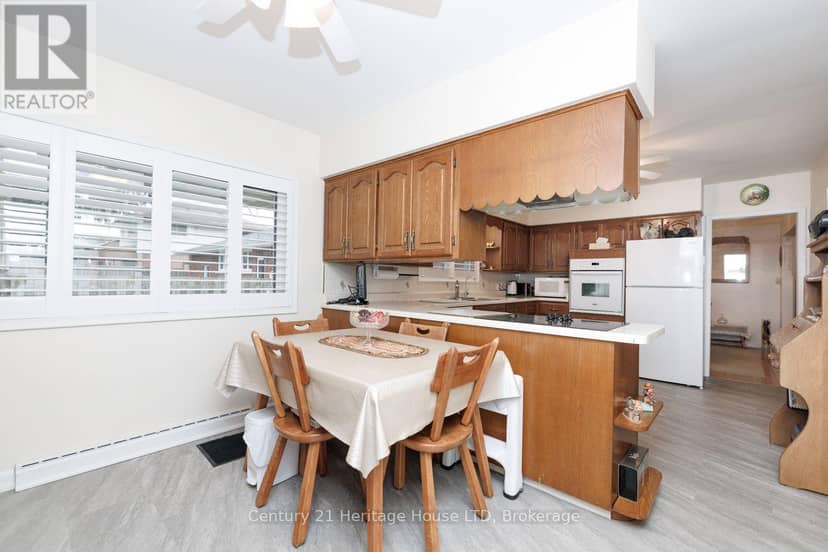 5159 Shirley Avenue — photo 13 of 40