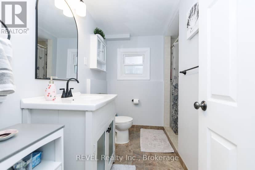 105 Elma Street — photo 25 of 40