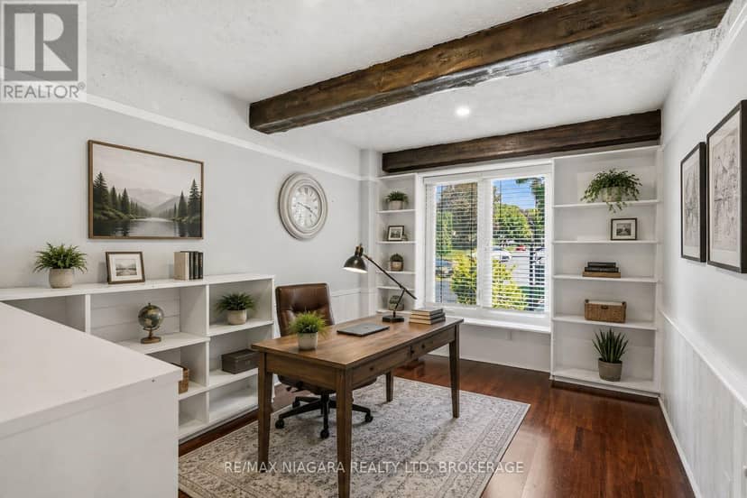 25 Berkhout Terrace — photo 31 of 40